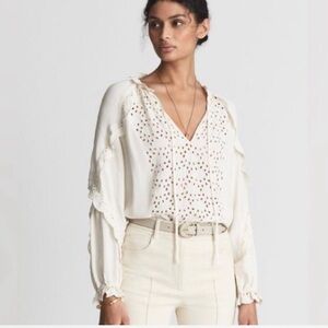 EUC Reiss Flora Eyelet Scalloped Cream Boho Blouse US 2